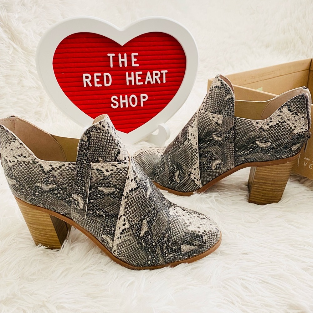 BC Azalea Python Booties - Picture 2 of 9
